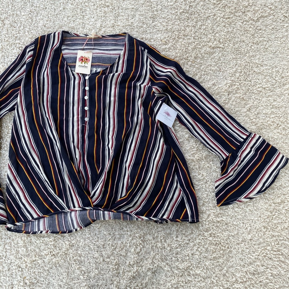 *NWT* Striped bell sleeve top
